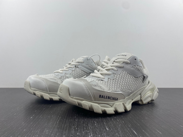 Ba*len*cia*ga track 8000035