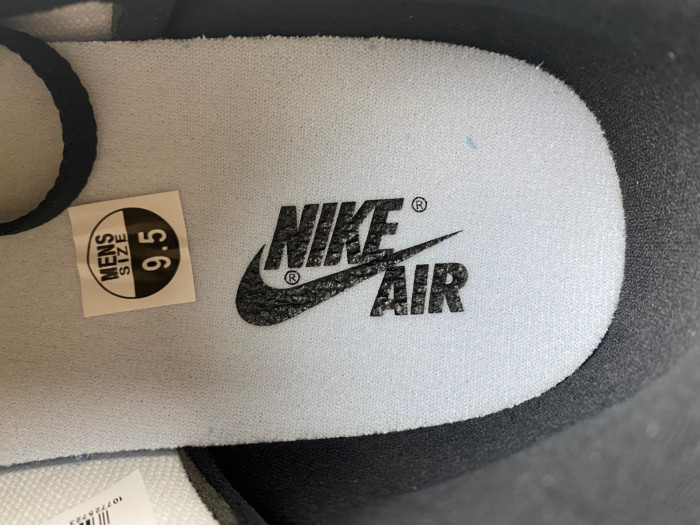 air jordan 1 retro low og black toe cz0790-106