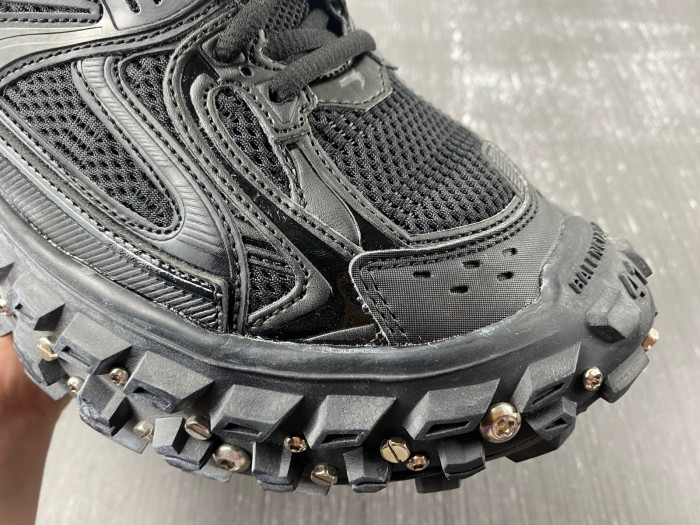 Ba*len*cia*ga defender sneaker