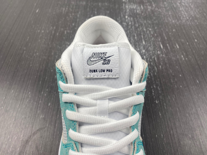 nike dunk sdcai*nike sb low fd2562-400