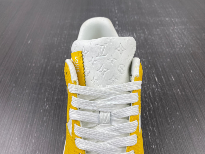 l**isV*t*n x nike air force lv yellow 20230213