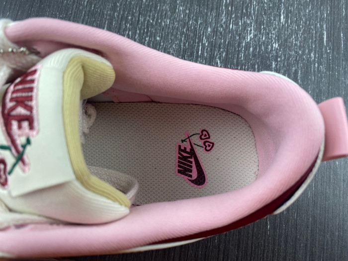 nike dunk low disrupt 2 valentine