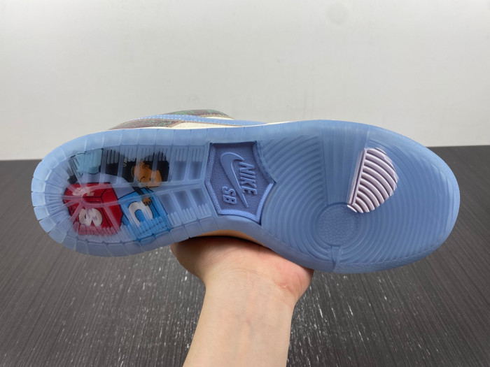 crenshaw skate club x nike sb dunk low fn4193-100