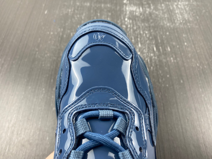 Ba*len*cia*ga triple s sneaker 80000129