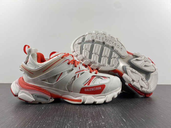 Ba*len*cia*ga track 8000038