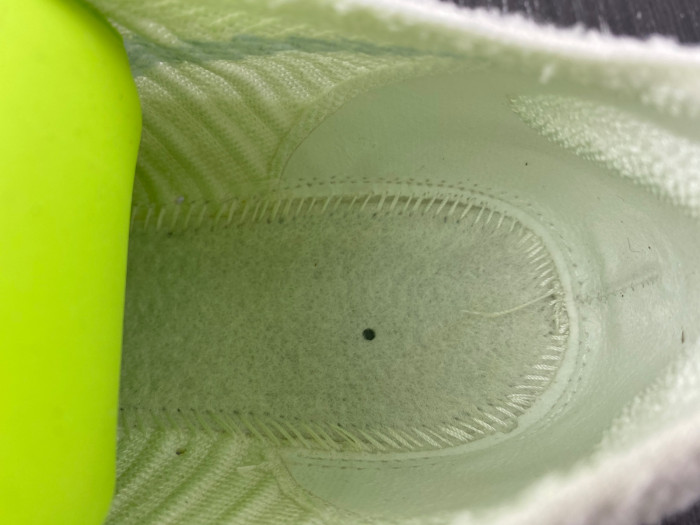 nike air max scorpion white/pure platinum-football grey dj4702-100