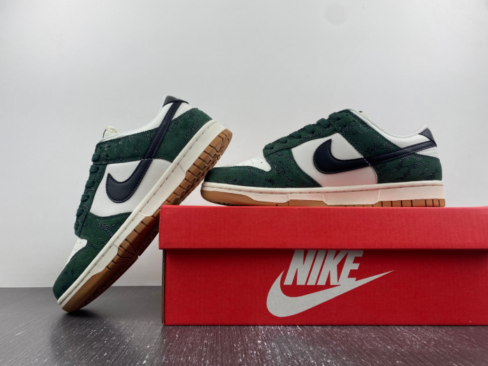 nike dunk low “green snake” fq8893-397