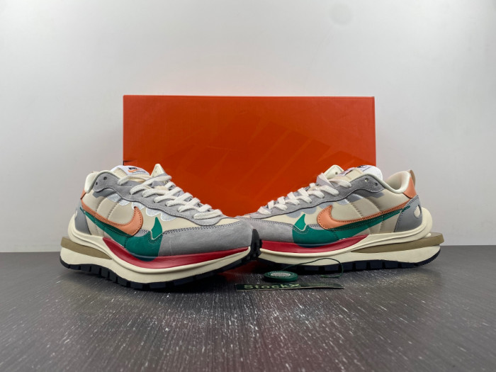 nike sacai x vapor ns20231117