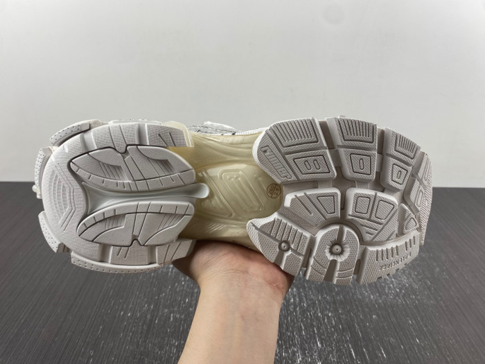 Ba*len*cia*ga runner sneaker