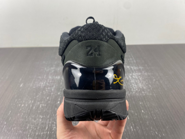 nike kobe 4 protro “black gold” fq3544-001