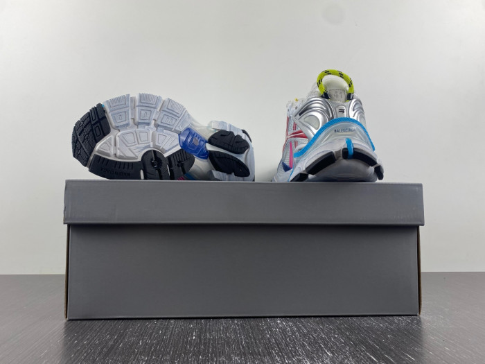 Ba*len*cia*ga runner sneaker
