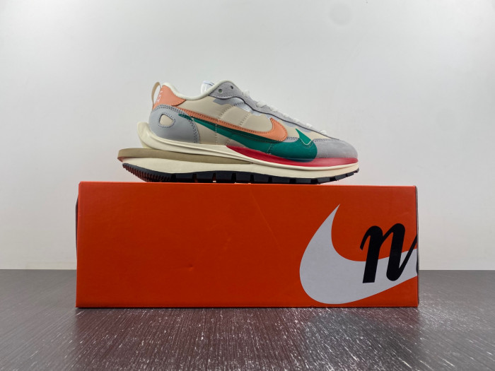 nike sacai x vapor ns20231117