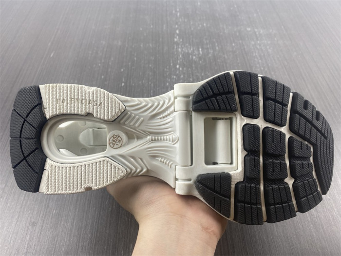 Ba*len*cia*ga x-pander 8000030