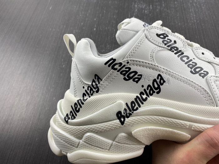 Ba*len*cia*ga triple s sneaker 8000041
