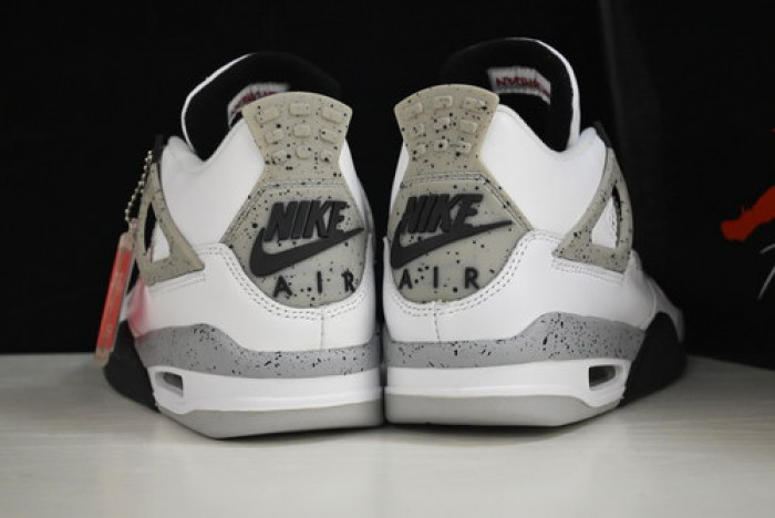 air jordan 4 og “white cement” 840606-192