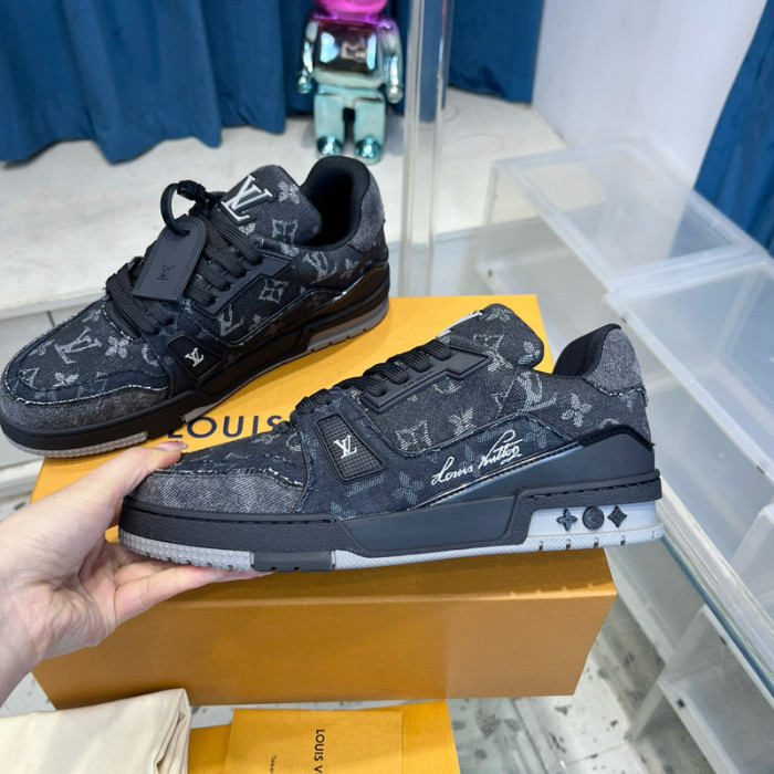 lv snekaers l0000151