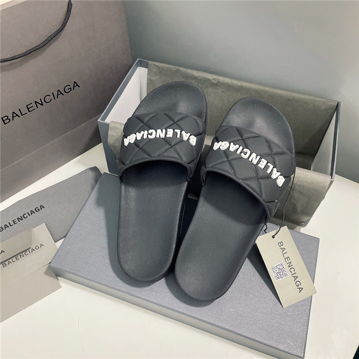 balenciag* sandal bs43