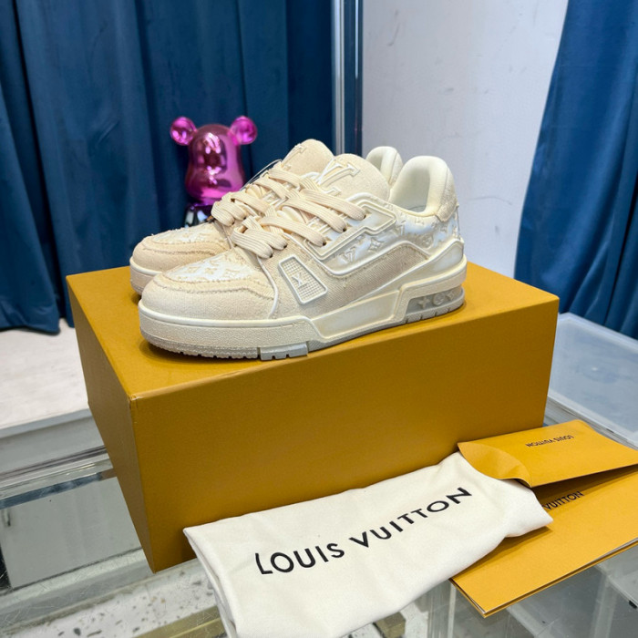 lv snekaers l0000242