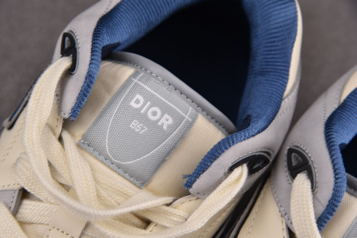 dio* b57 sneakers d5708