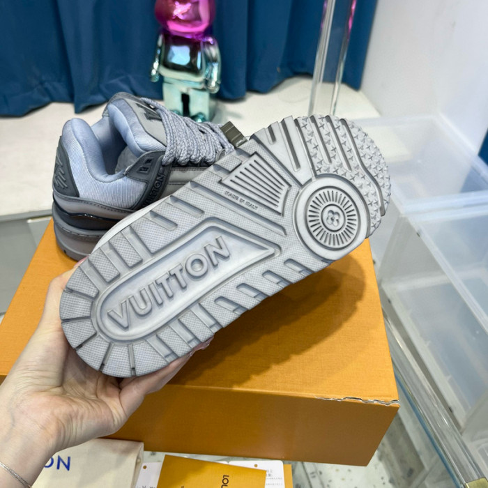 lv snekaers l0000245