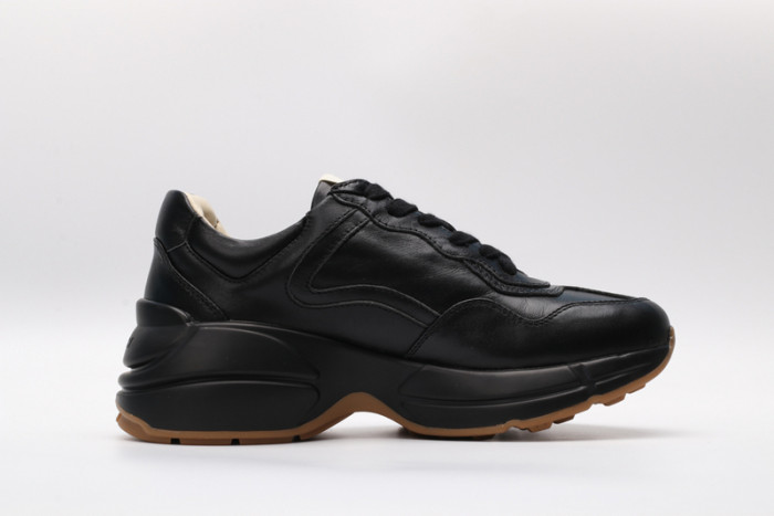 G*u*i* rhyton sneaker