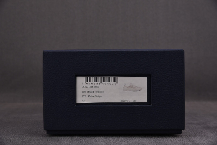 dio* sneakers t0000-031