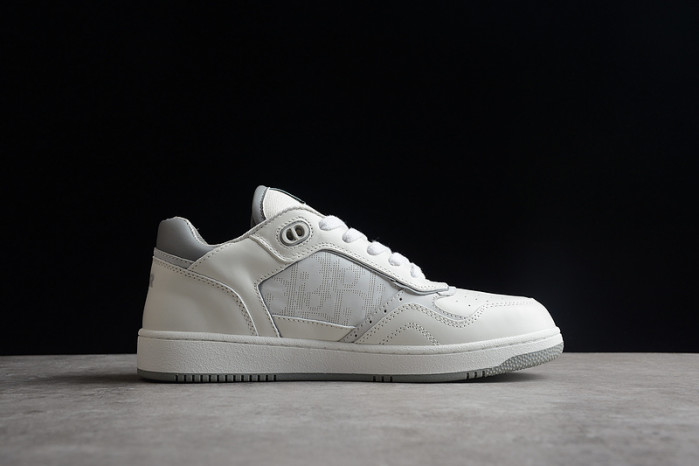 dio* sneakers t0000-038