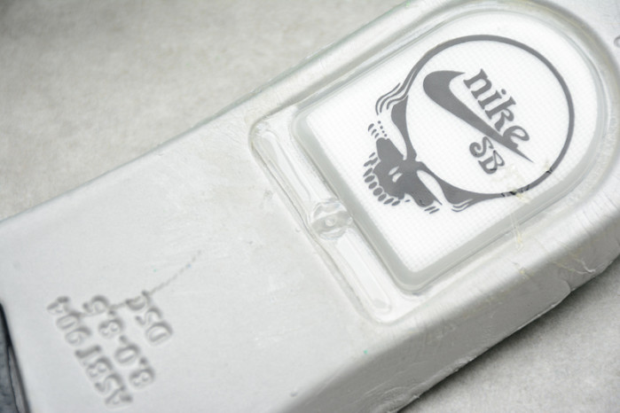 grateful dead x nike sb dunk low“ green bear” cj5378-300