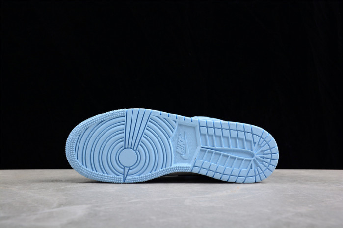 air jordan 1 mid “ice blue” 555112-401