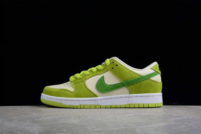 nike sb dunk low “green apple” dm0807-300