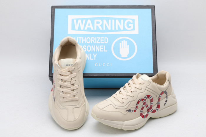 G*u*i* rhyton sneaker