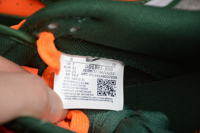 nike dunk low retro miami hurricanes dd1391-300