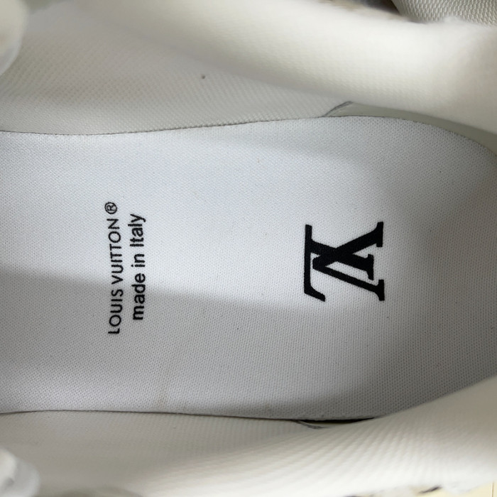 lv snekaers l0000118