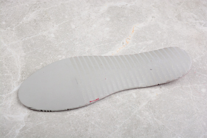 nike dunk low “valentine’s day” dr9705-100