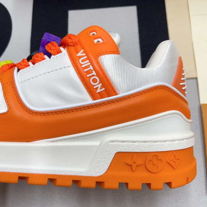 lv snekaers l0000121