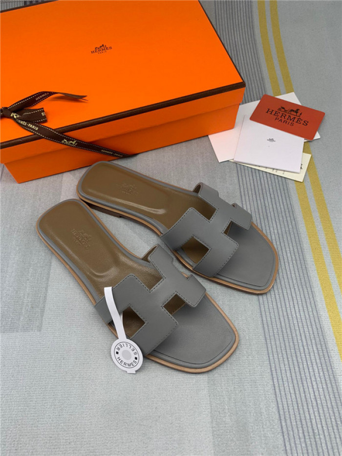 herme* sandal hs83
