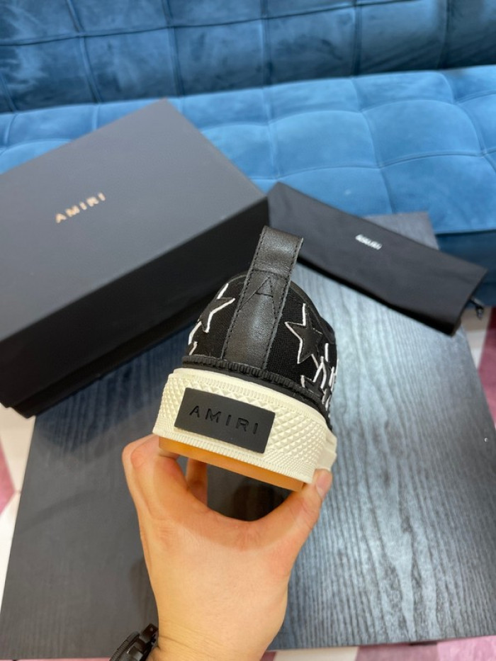 a*iri stars court sneakers