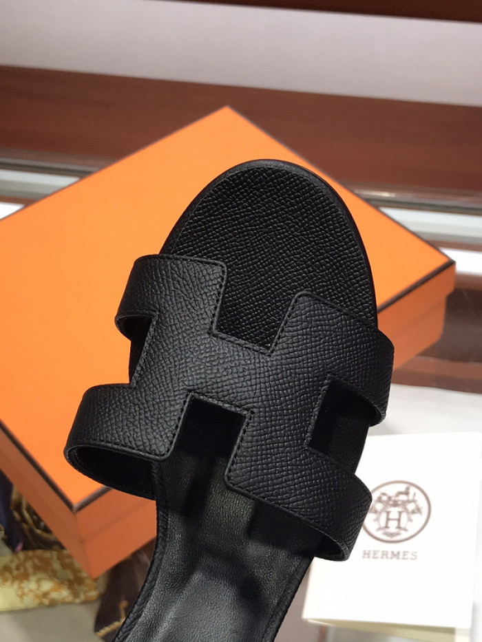 herme* sandal 50