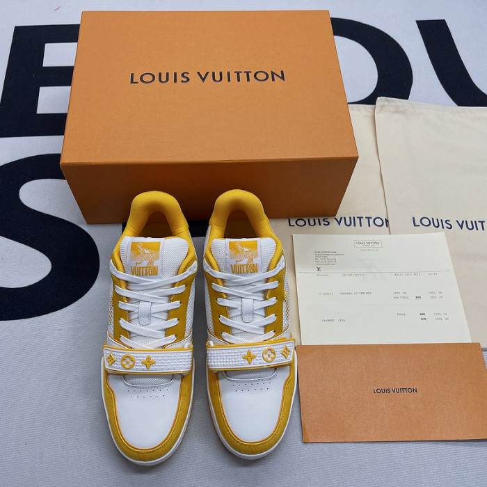 lv snekaers l000076