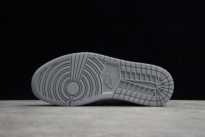 air jordan 1 high og “hyper royal” 555088-402