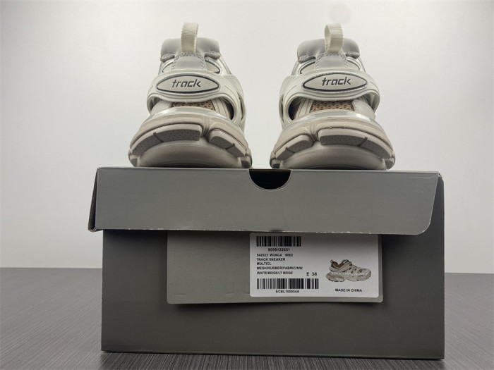 Ba*len*cia*ga track w3ca4 9062