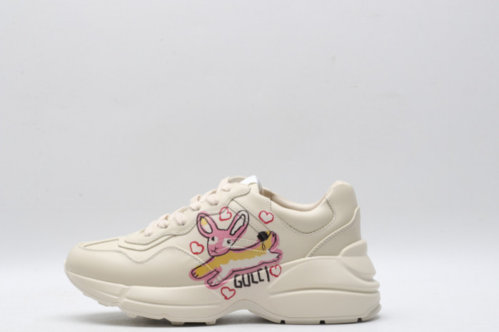 G*u*i* rhyton sneaker