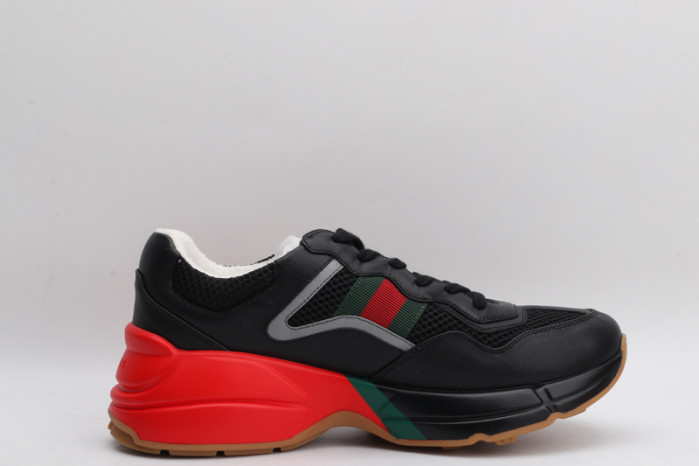 G*u*i* rhyton sneaker