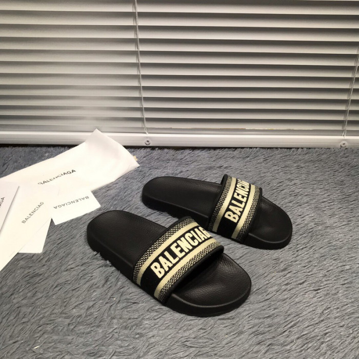 balenciag* sandal bs38