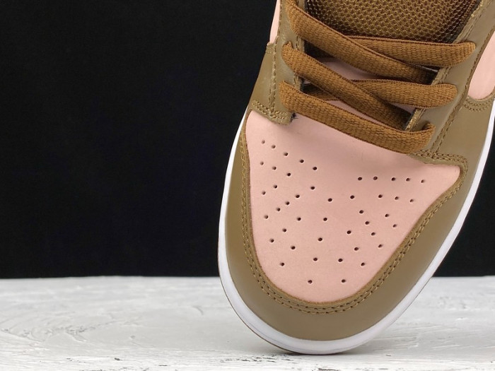 nike dunk sb low stussy cherry 304292-671