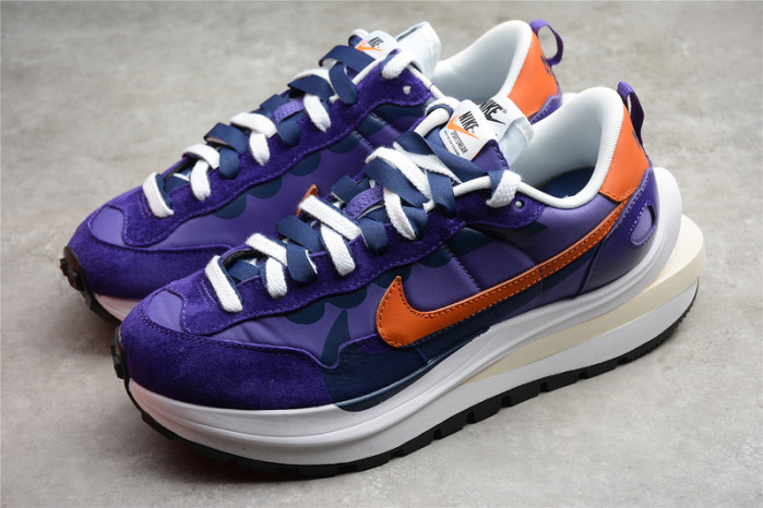 nike vaporwaffle sacai dark iris dd1875-500