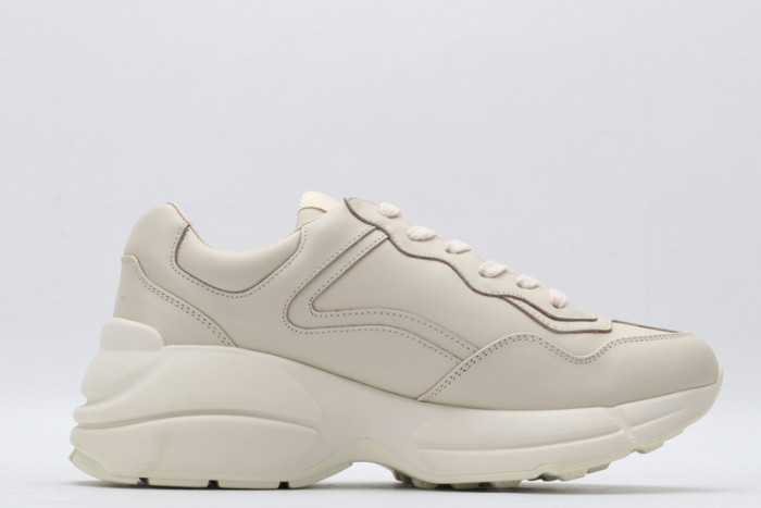 G*u*i* rhyton sneaker