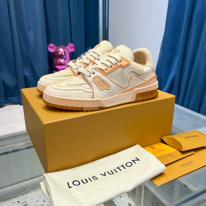 lv snekaers l0000233