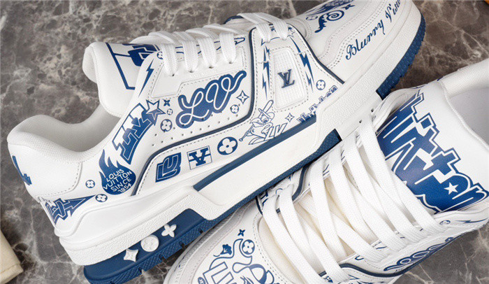 lv snekaers l0000313