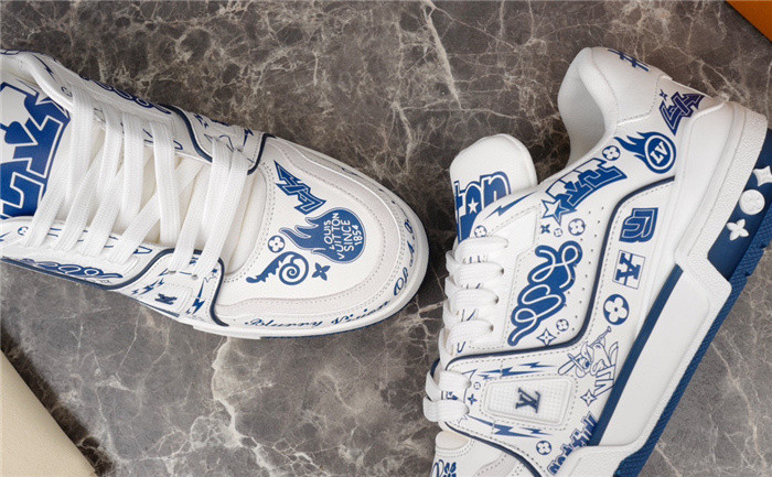 lv snekaers l0000313